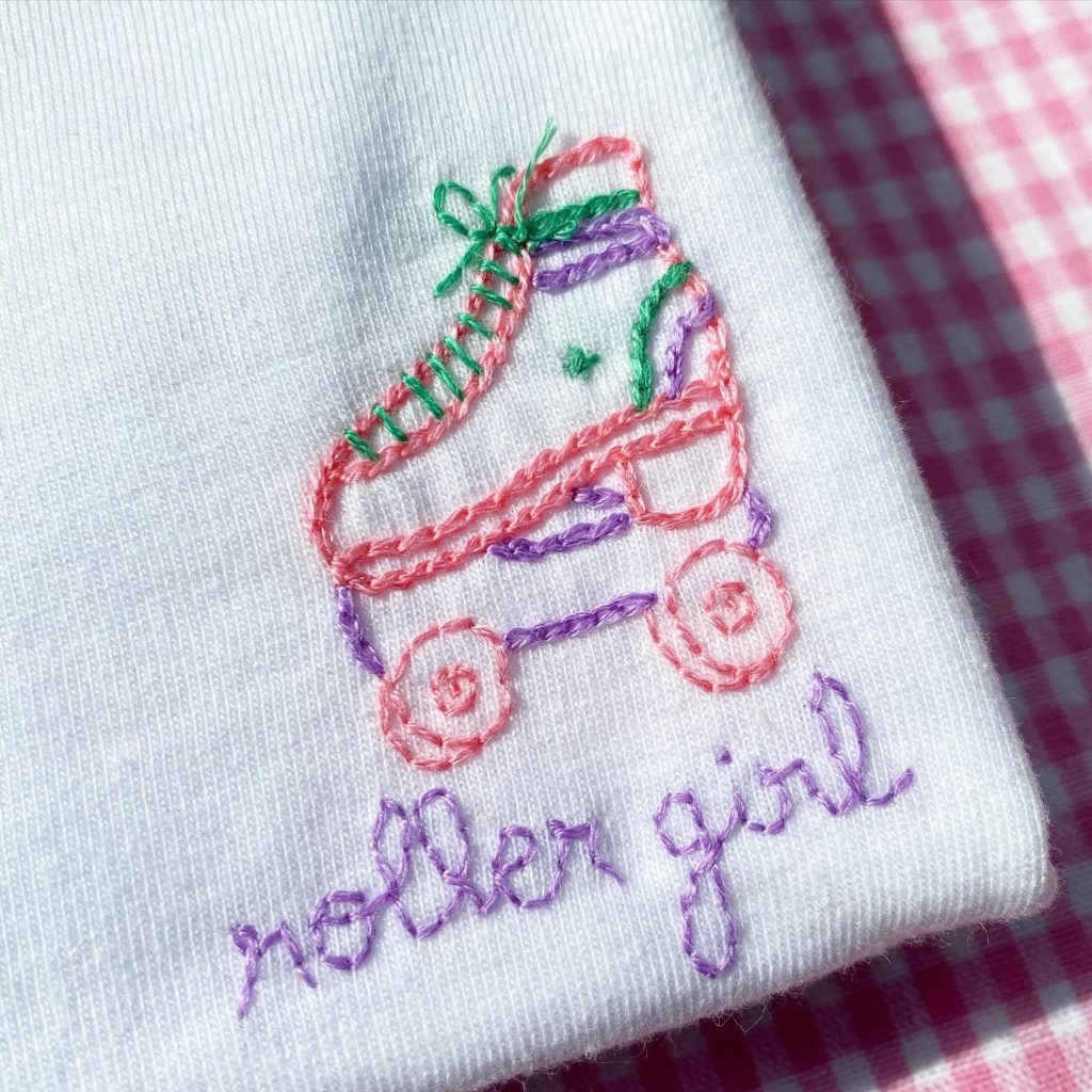 t-shirt brodé à la main Ride or die