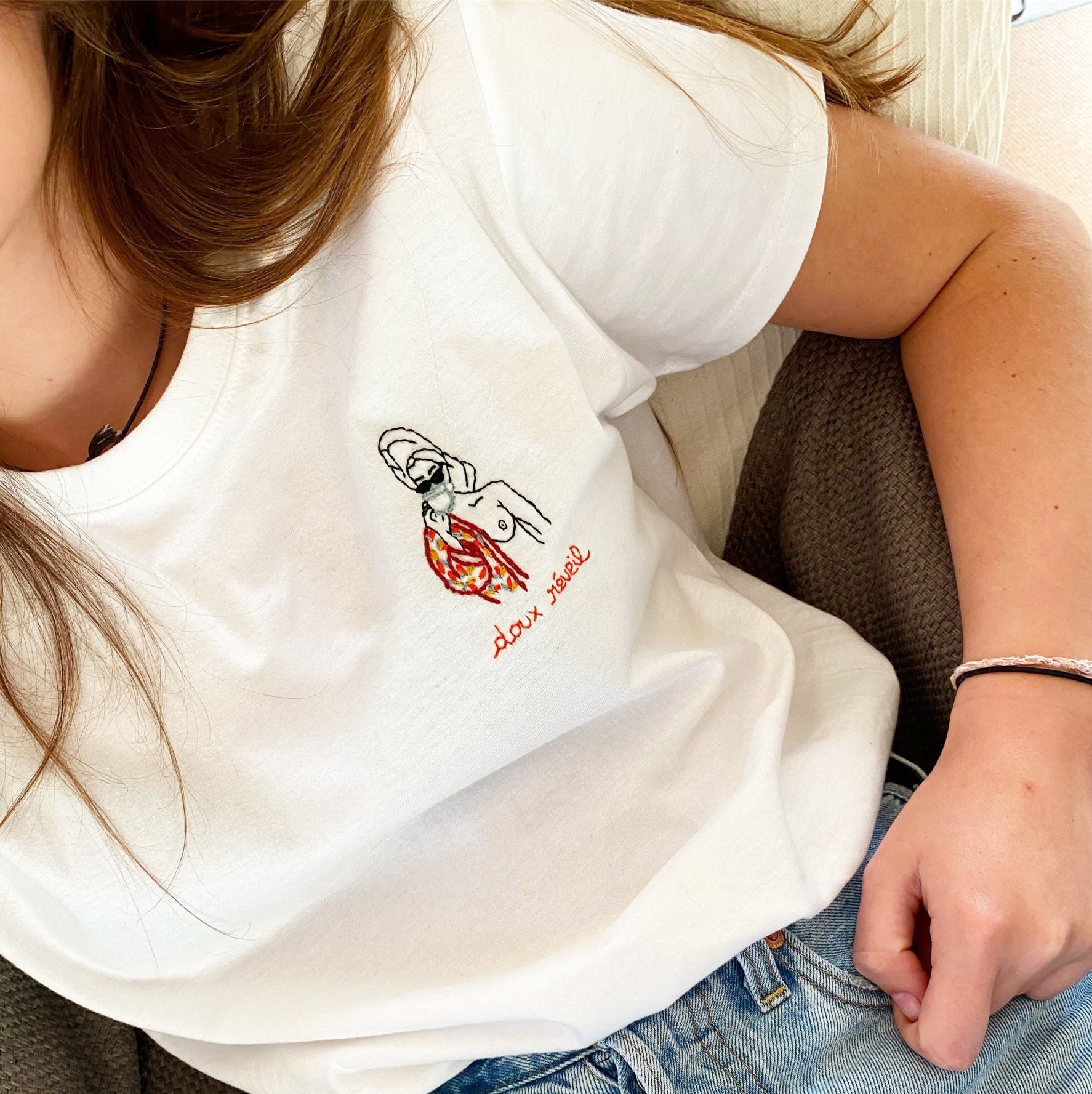 T-shirt brodé Doux Réveil