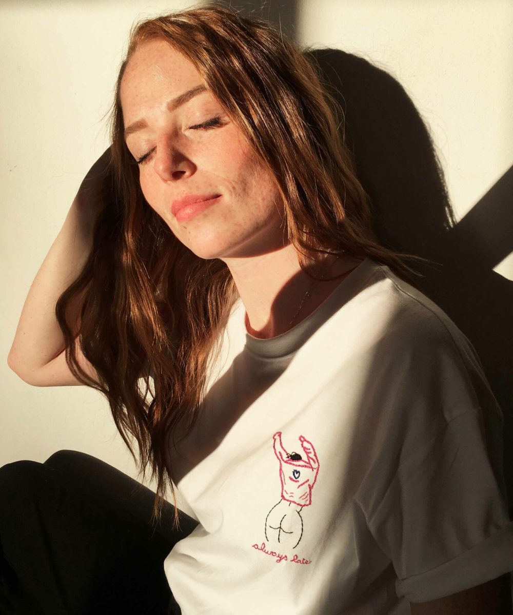 Photo.Produit.Tshirt-Always Late1